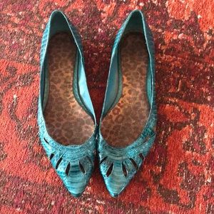 SAM EDELMAN snakeskin leather cutout flat